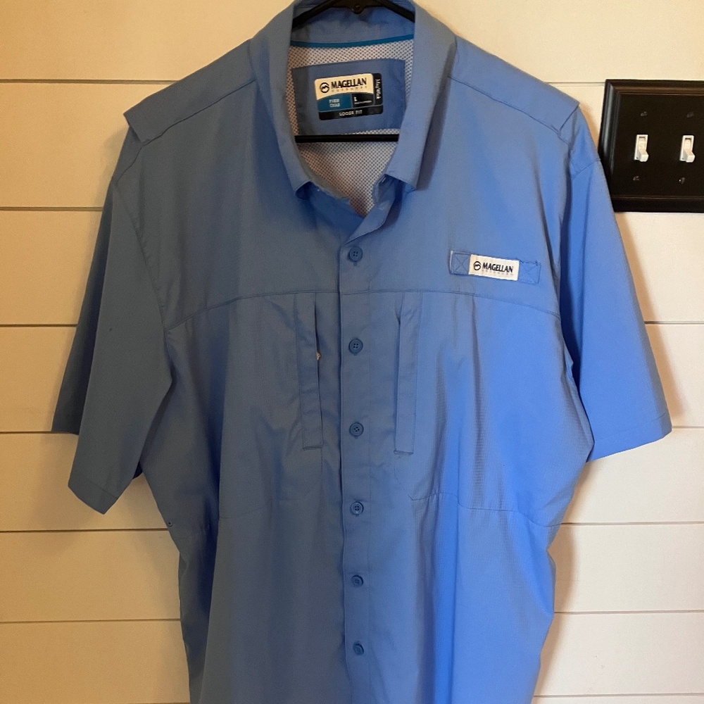 Magellan men's MagWick Loose Fit, Fishing Gear. Size large.